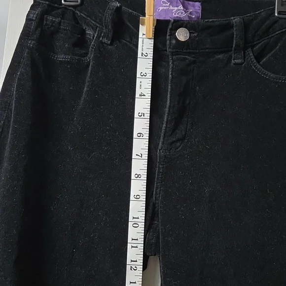 NYDJ Women's Classic Black Velvet Straight Leg Jeans - Picture 4 of 4